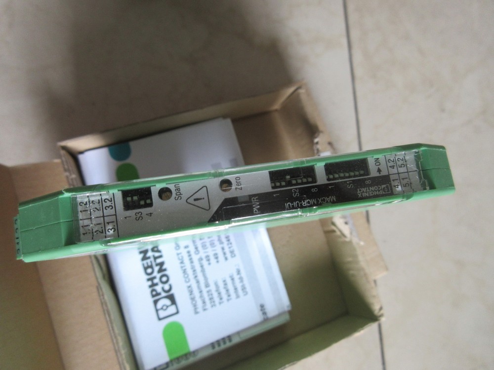 Phoenix 2811284 fast ship by DHL OR EMS