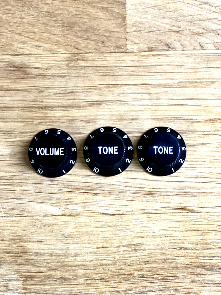 Fender Stratocaster Knobs - Black Knobs Set 1 Volume 2 Tone - ORIGINAL