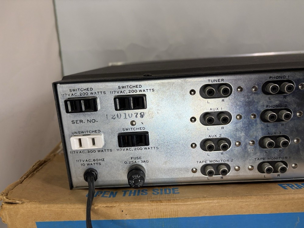 Harman Kardon Citation Eleven Preamplifier (USA)