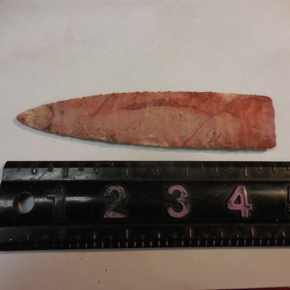 RED JASPER AGATE BASIN POINT--CLASSIC FORM AND FLAKING