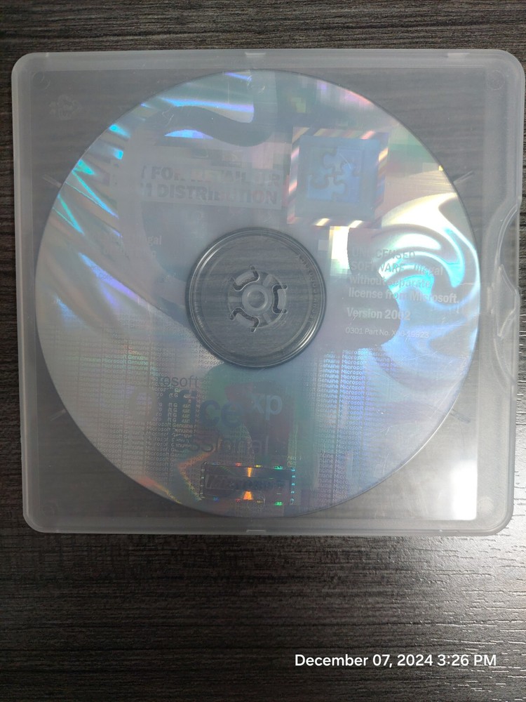 Microsoft Office XP Version 2002 Disc and product key