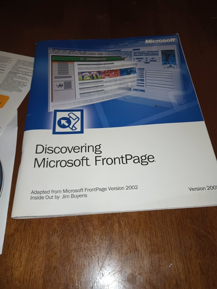 Microsoft FrontPage 2002 TRIAL Software CD & Key w/ Discovering Front Page Guide