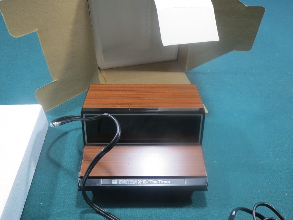 System X-10 " The Timer " Radio Shack -- NEW condition