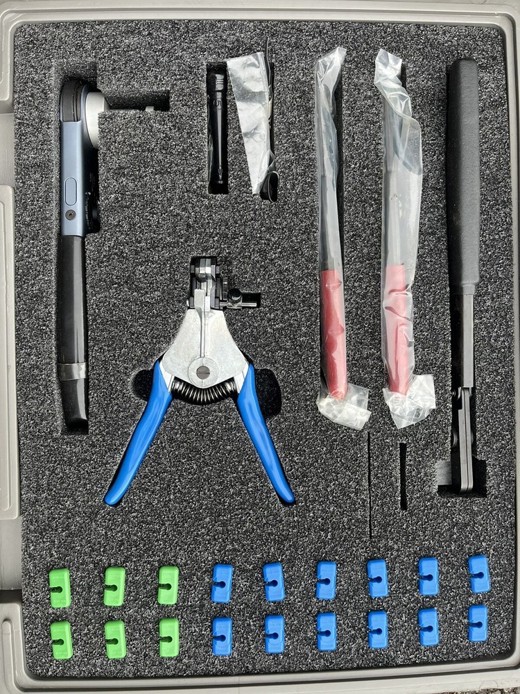 ZTSE4282 Crimping Tool Set