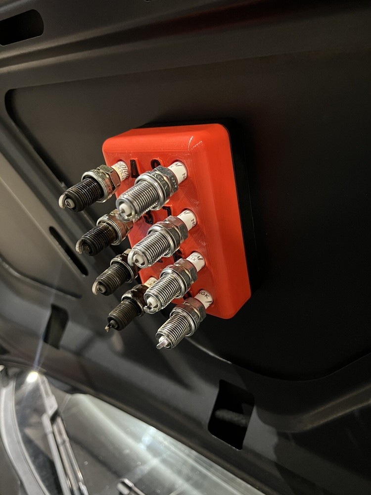 Magnetic Spark Plug Holder