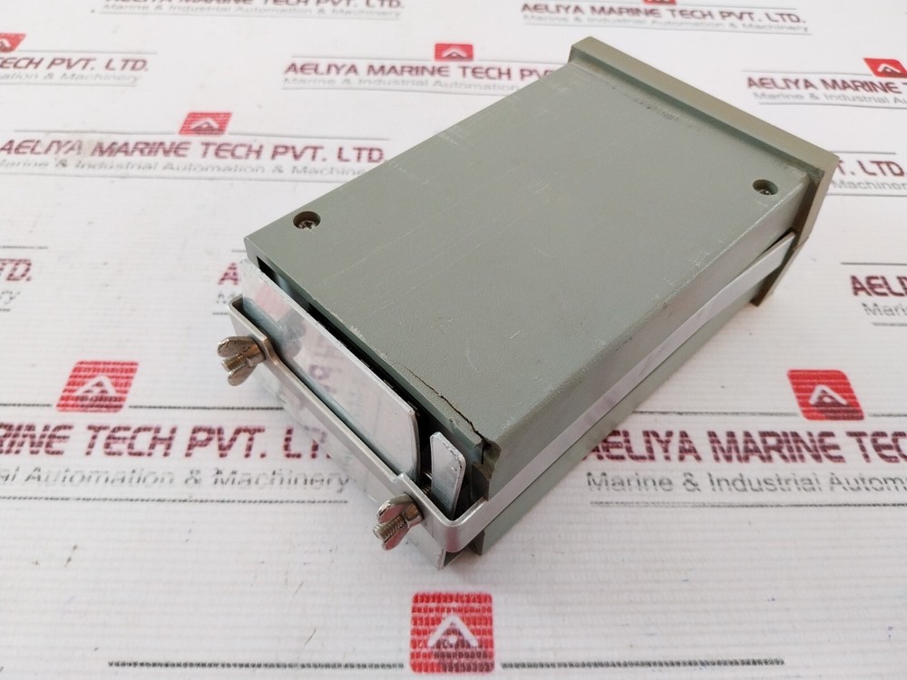 ONO Sokki Hm-610 Digital Tachometer Panel Meter 220v