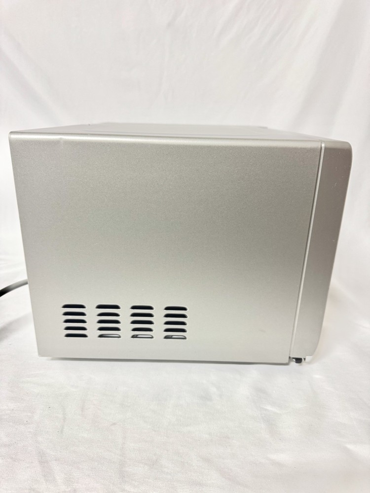 Breville Compact Wave Soft Close Microwave