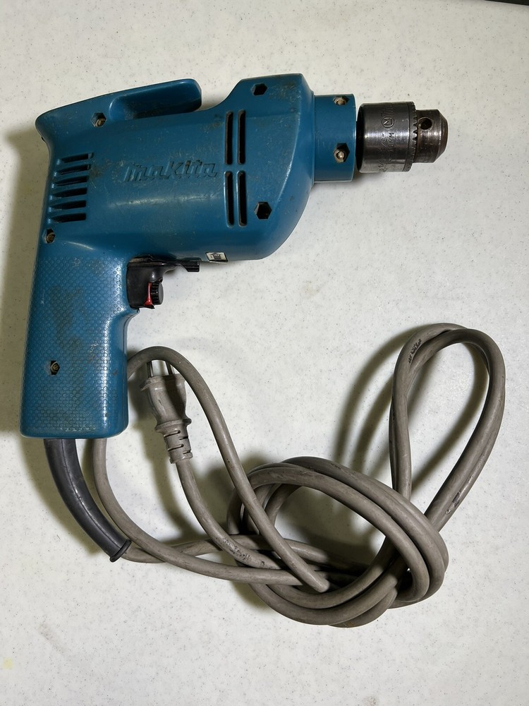 Makita DP3720 10mm Drill