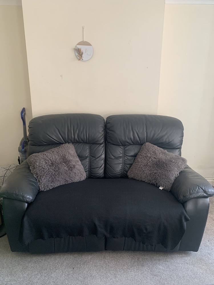 Black Leather Recliner Sofa