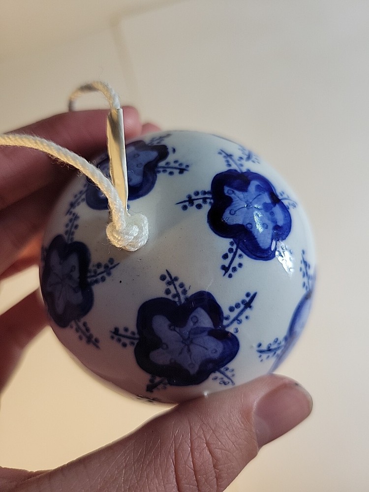 Ceramic Floral Blue / White Hanging Wind Chime