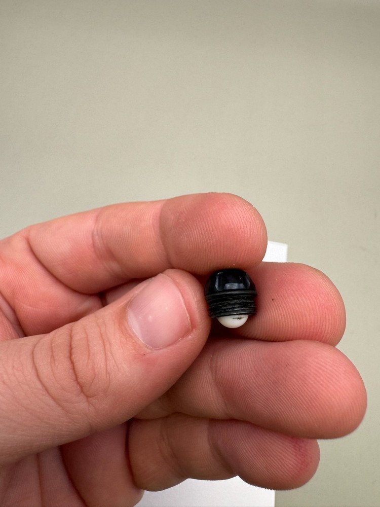 Mac Dev PB O6 Cyborg Detents-Gloss Black