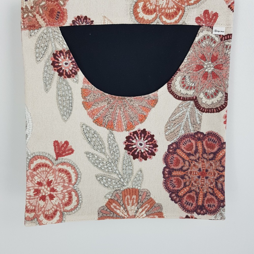 Peg Bag Handmade Cream Raspberry Flowers Lined Laundry Clothes Peg Holder