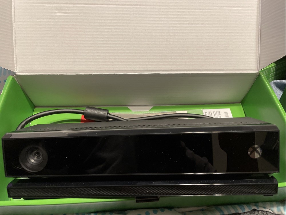 Microsoft Xbox One Kinect Sensor - 6L6-00001 (Black) New Open Box
