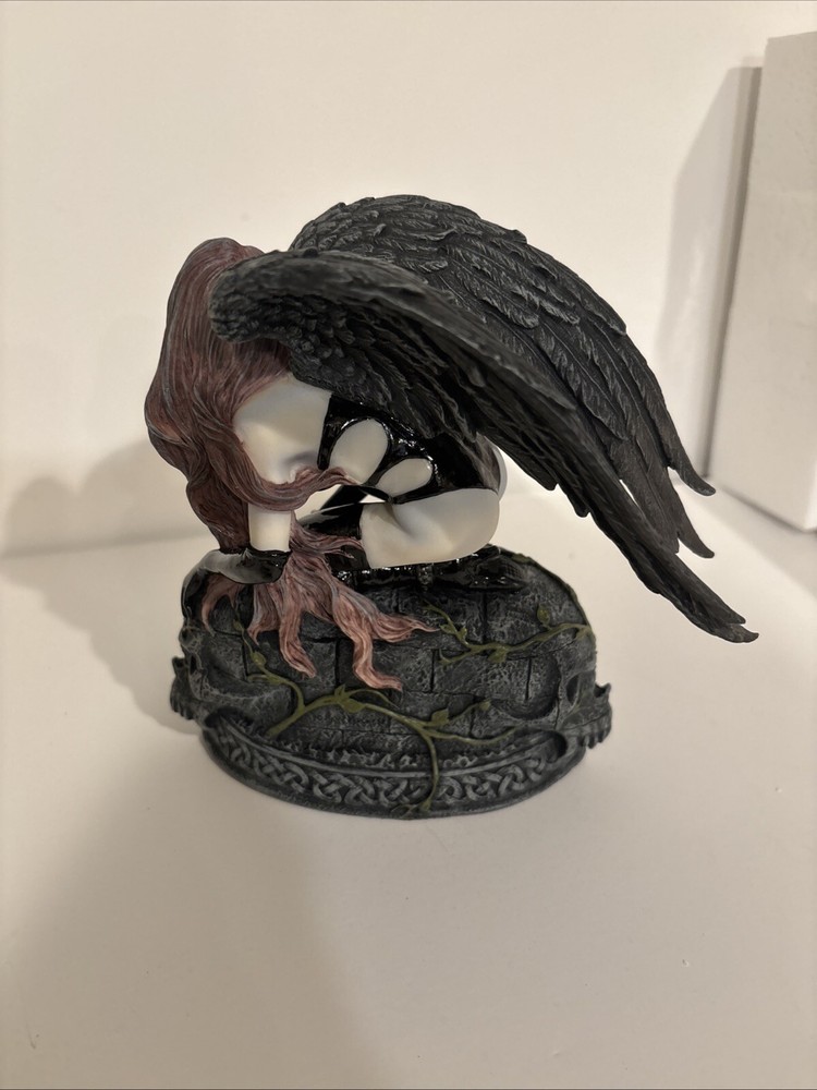 Gothic Vampire Angel Changeable Date Holder