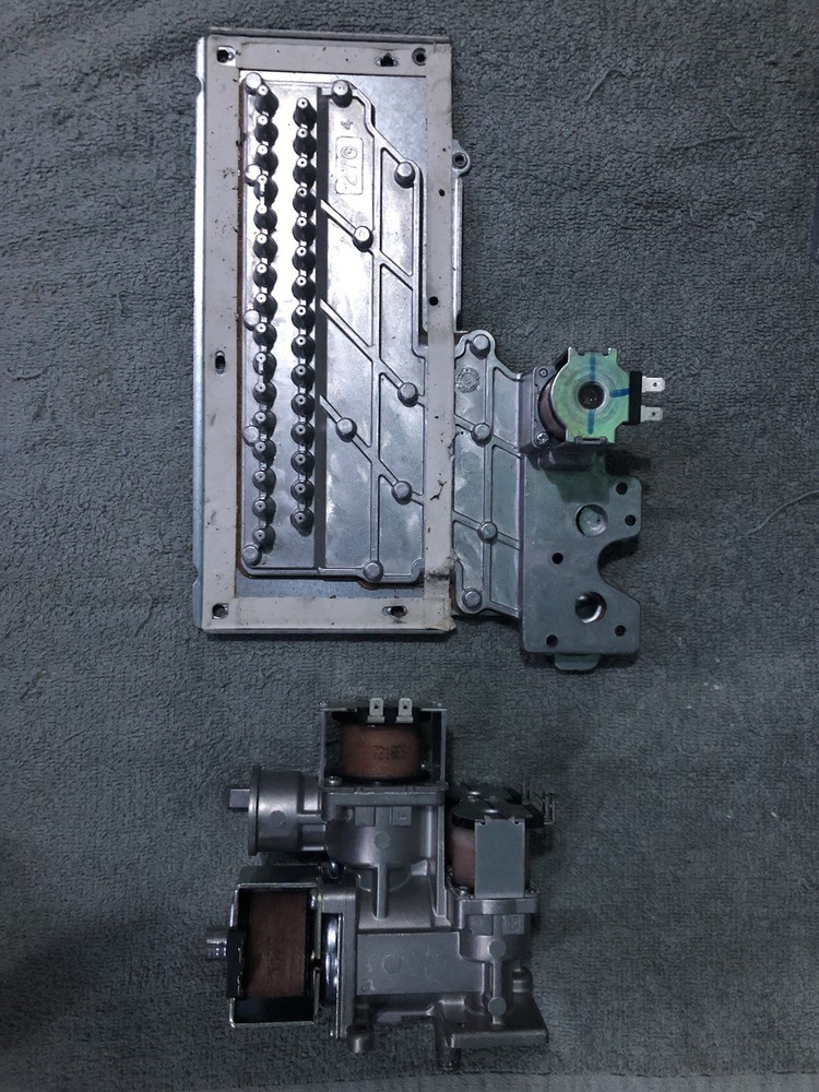 Takagi-T-KJR2-IN Tankless Water Heater Gas Manifold With Gas Control Valve