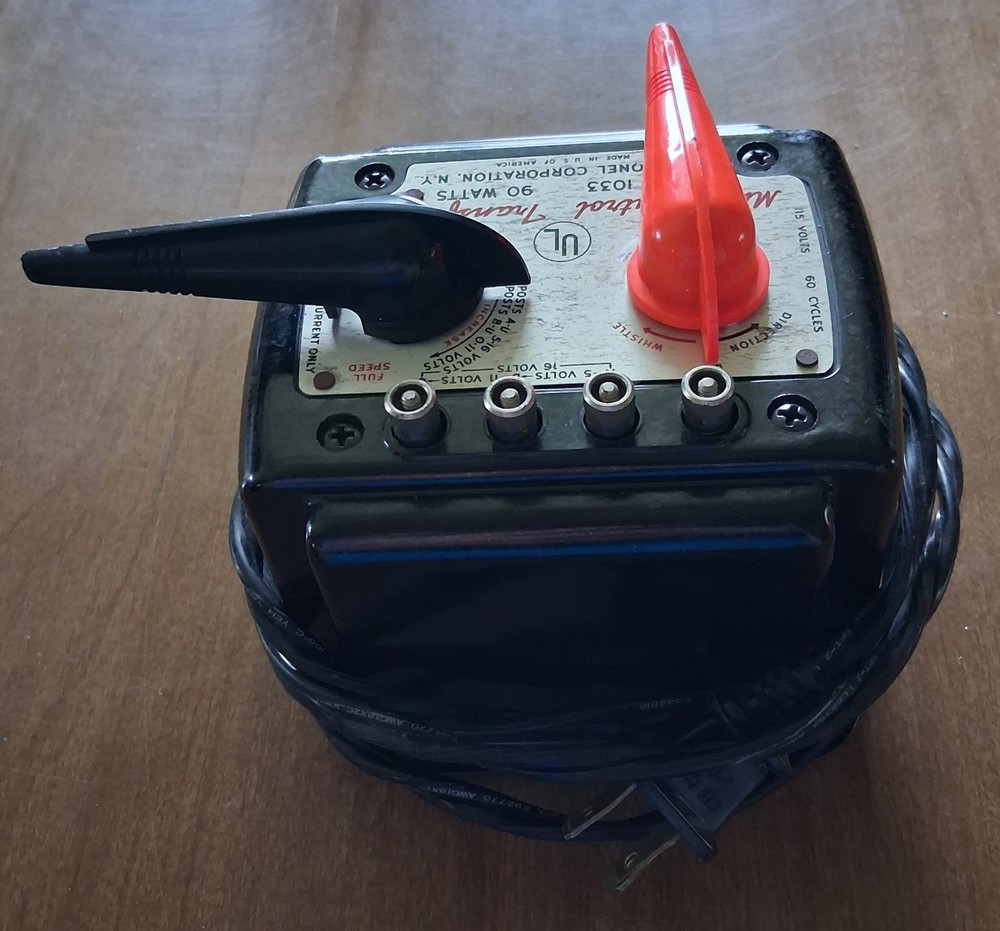 Lionel 1033 90-Watt Transformer