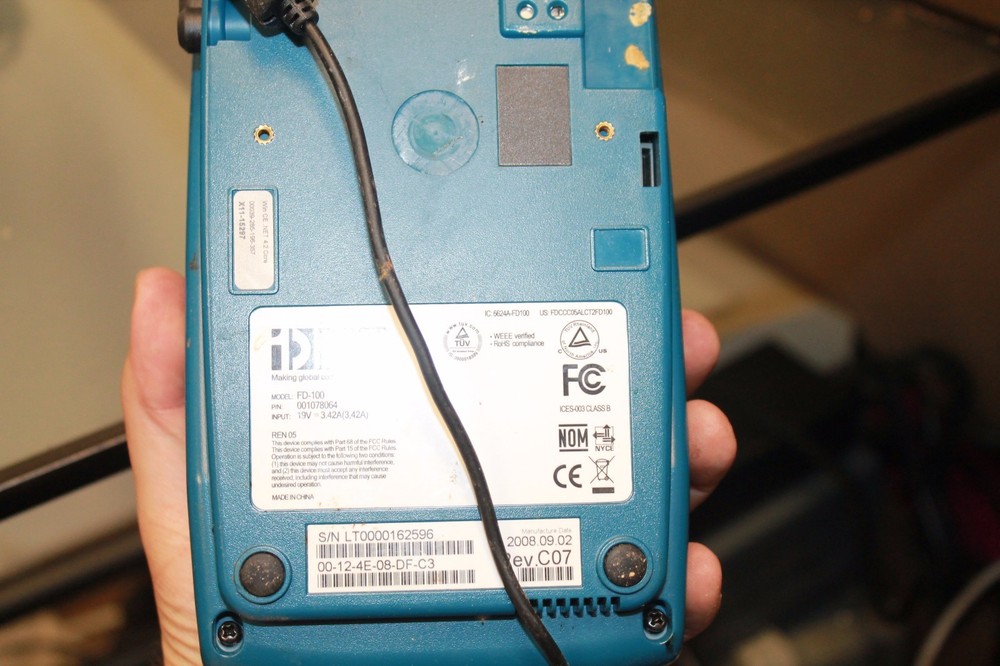 First Data | FD-100 Credit Debit Card Terminal