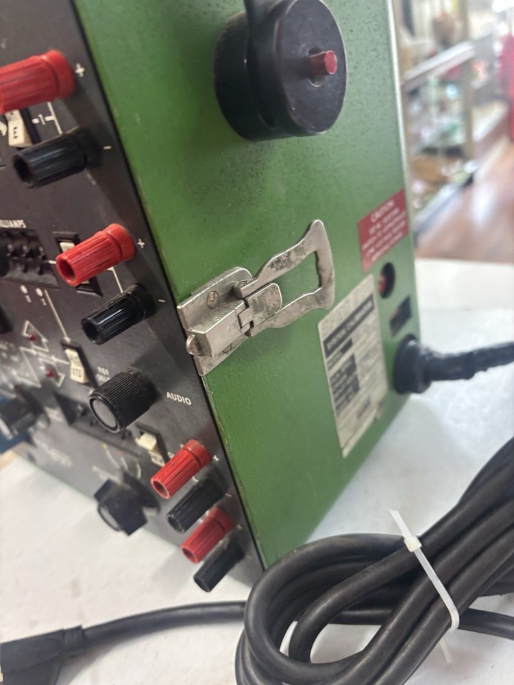 FOXBORO 2AT-CAL SPEC 200 SYSTEM CALIBRATOR