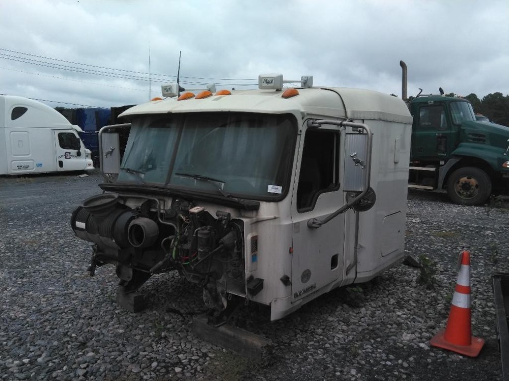 Replaces 2013 MACK CHU613 CAB ,  MD