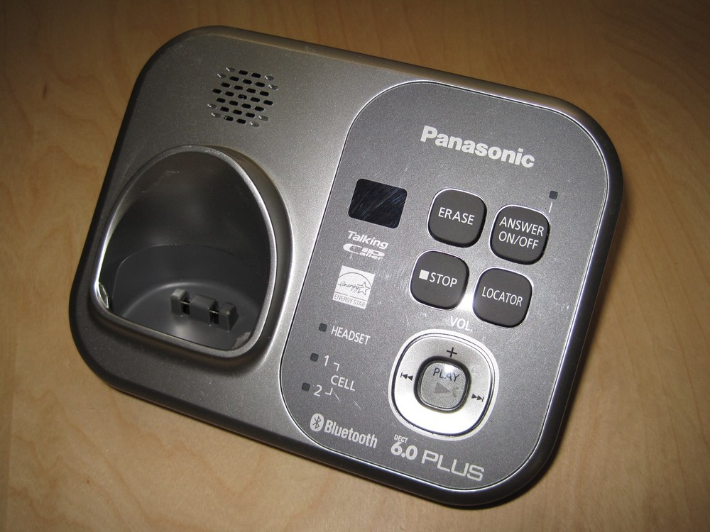 Panasonic KX-TG7731 DECT 6.0 Plus Single Line Cordless Phone Main Base