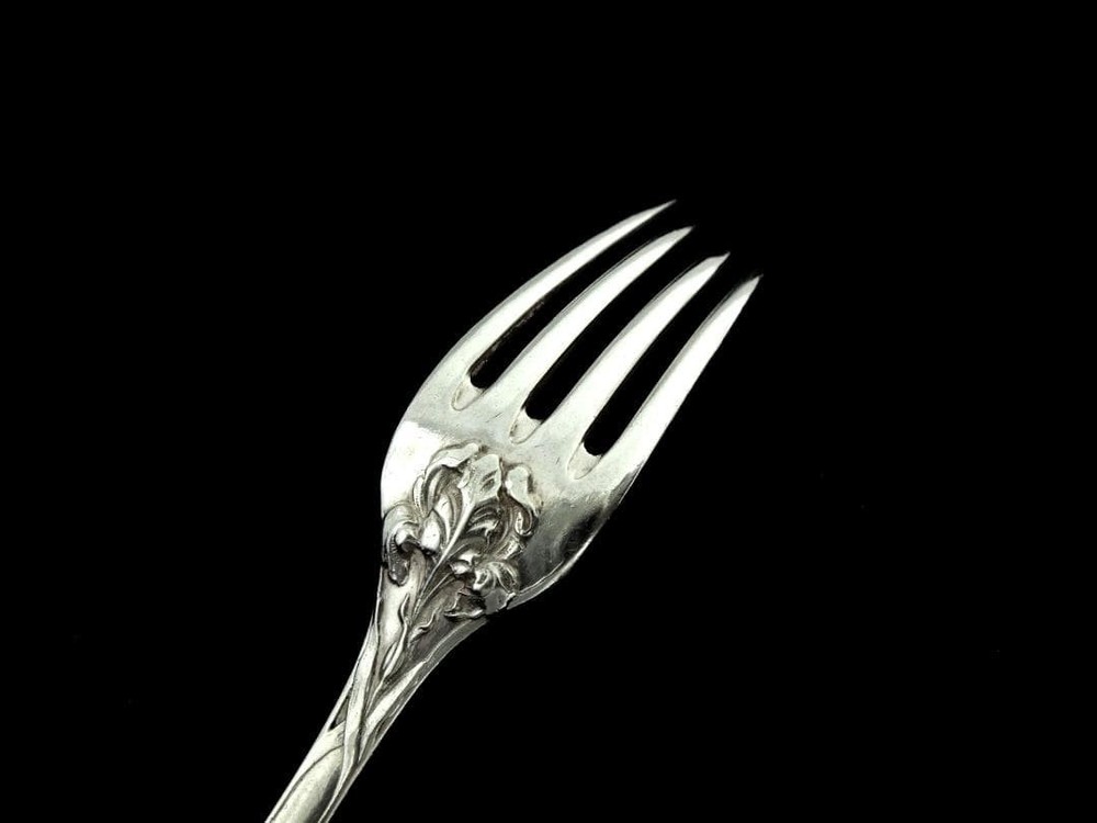Puyforcat Silver Fork Iris in Pure Silver