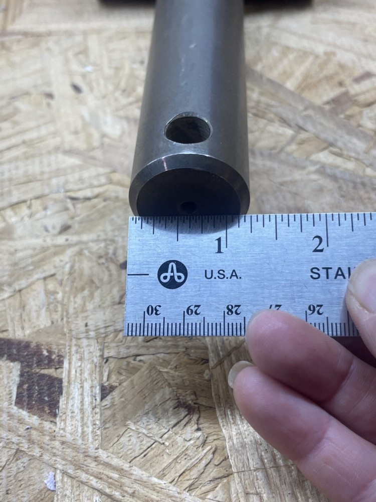 Unmarked Black Wheel Fork 5" wide (H5)