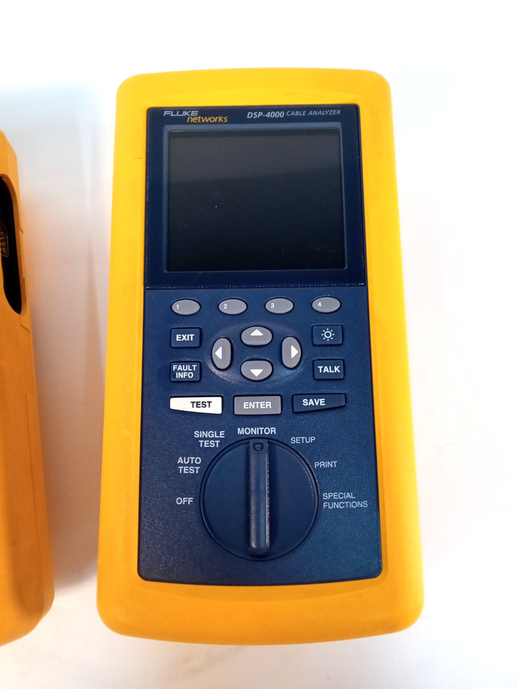 Fluke Networks DSP-4000 Cable Analyzer + DSP-4000SR Smart Remote