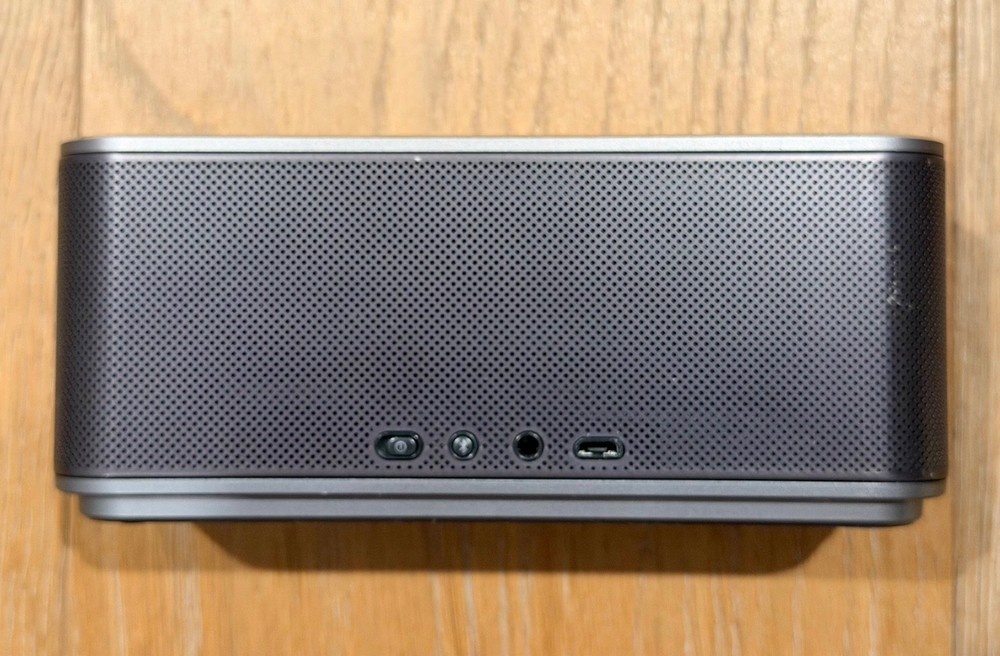 Samsung Level Box EO-SB330 Bluetooth Speaker Portable Wireless OEM Tested w/ Box