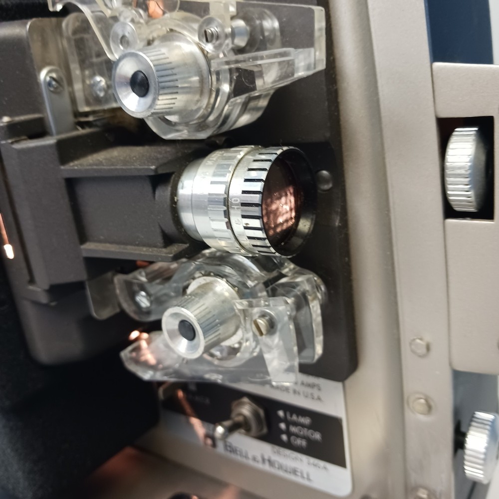 Vintage Bell & Howell Super 8mm Autoload Projector Model 346A