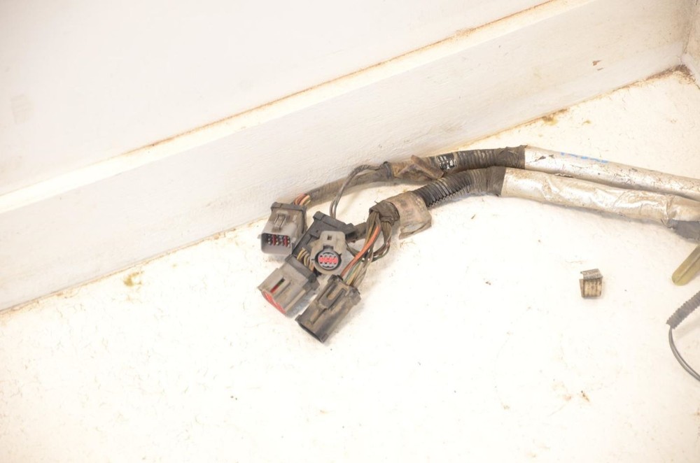 00-05 EXCURSION Chassis Wiring Harness