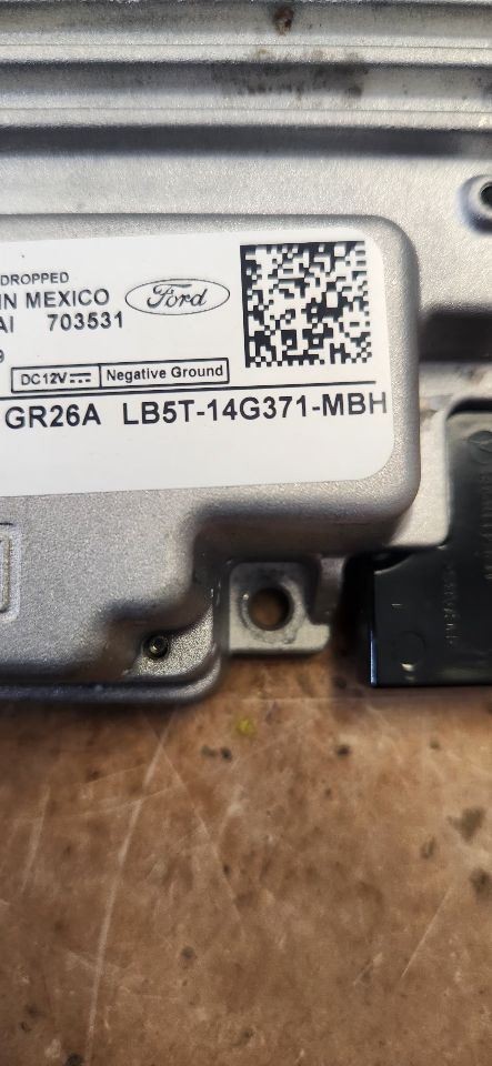 EXPLORER 2020 Chassis ECM 1271240