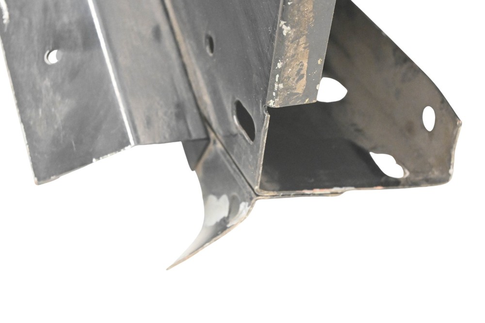 Mack 13QM4189 Black Panel NOS