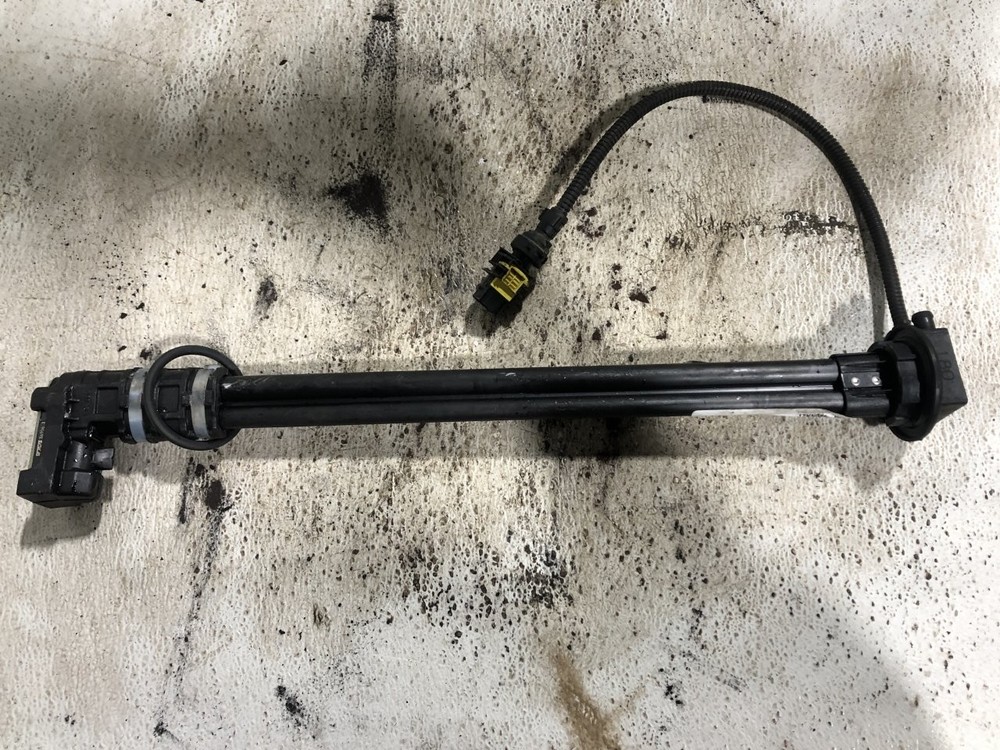 Kenworth T680 DEF Sensor - Used