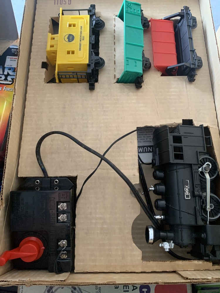 lionel train set smokey mountain line
