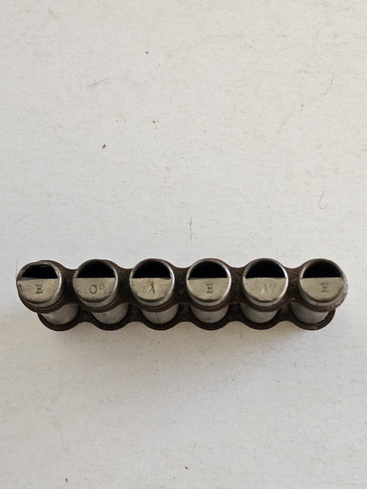 Antique Six Note Pitch Pipe