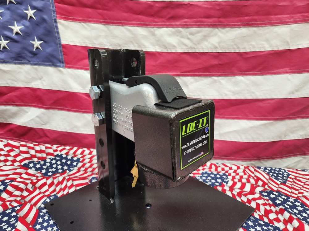 DEMCO STYLE EZ-LATCH COUPLER LOCK, FITS 2 5/16" CAST COUPLERS ONLY