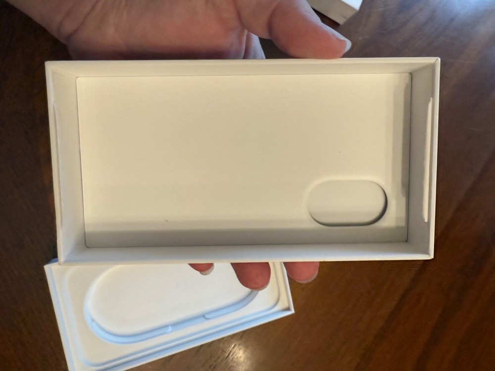 Apple IPhone 16 Black Empty Box No Phone