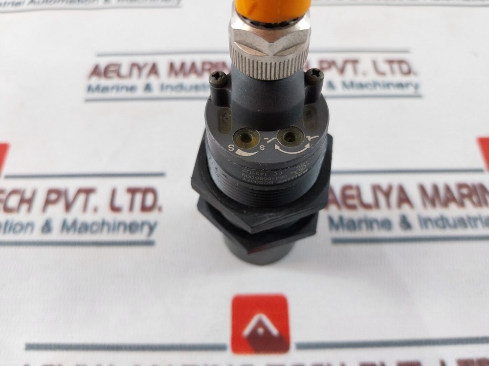 Balluff BCS007Y Capacitive Level Sensor