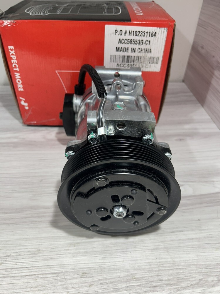 58553 A/C Compressor with Clutch