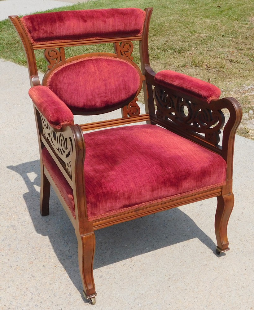 Victorian Parlor /Side Chair~~Pierced Carved