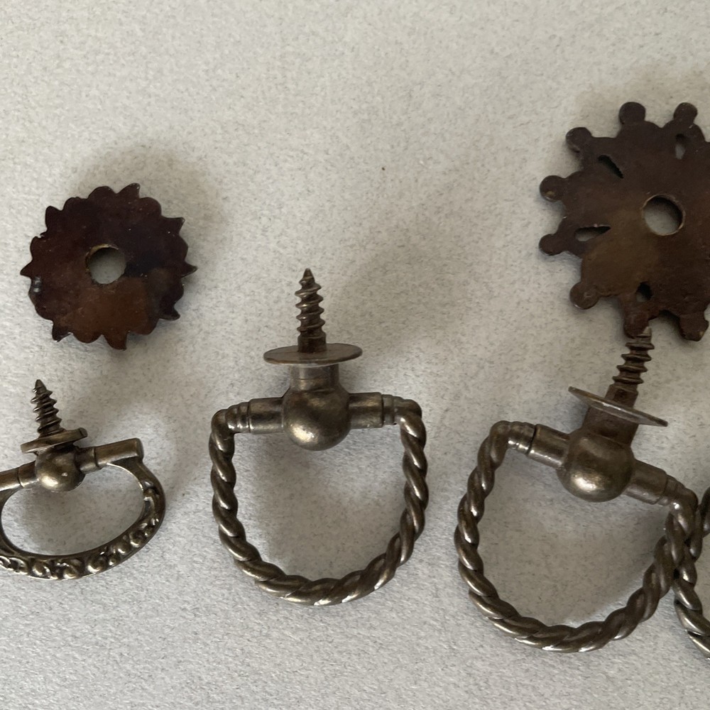 Vintage Drawer Pull 10 pieces Variety