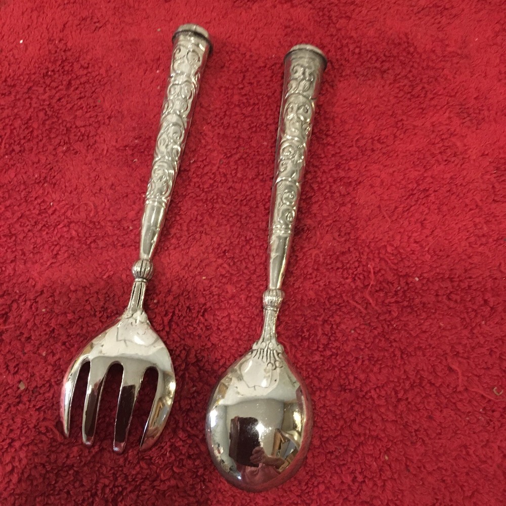 Salad Serving Set Spoon & Fork Silver Plated Raised Scroll Beaded Vintage