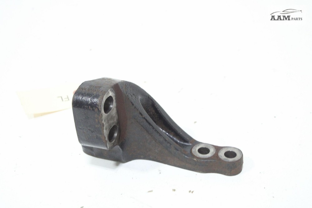 2018-2023 FREIGHTLINER CASCADIA FRONT LEFT ENGINE MOUNT SUPPORT BRACKET OEM