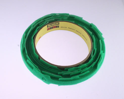 100-6ST-GREEN Hook and Loop Cable Fastener. Width:0.375 inch. Polypropylene mat