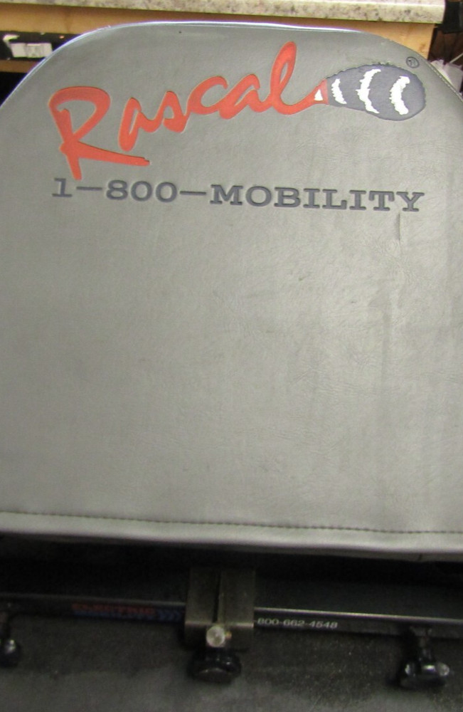 Rascal 600 Mobility Scooter Seat with Arm Rests