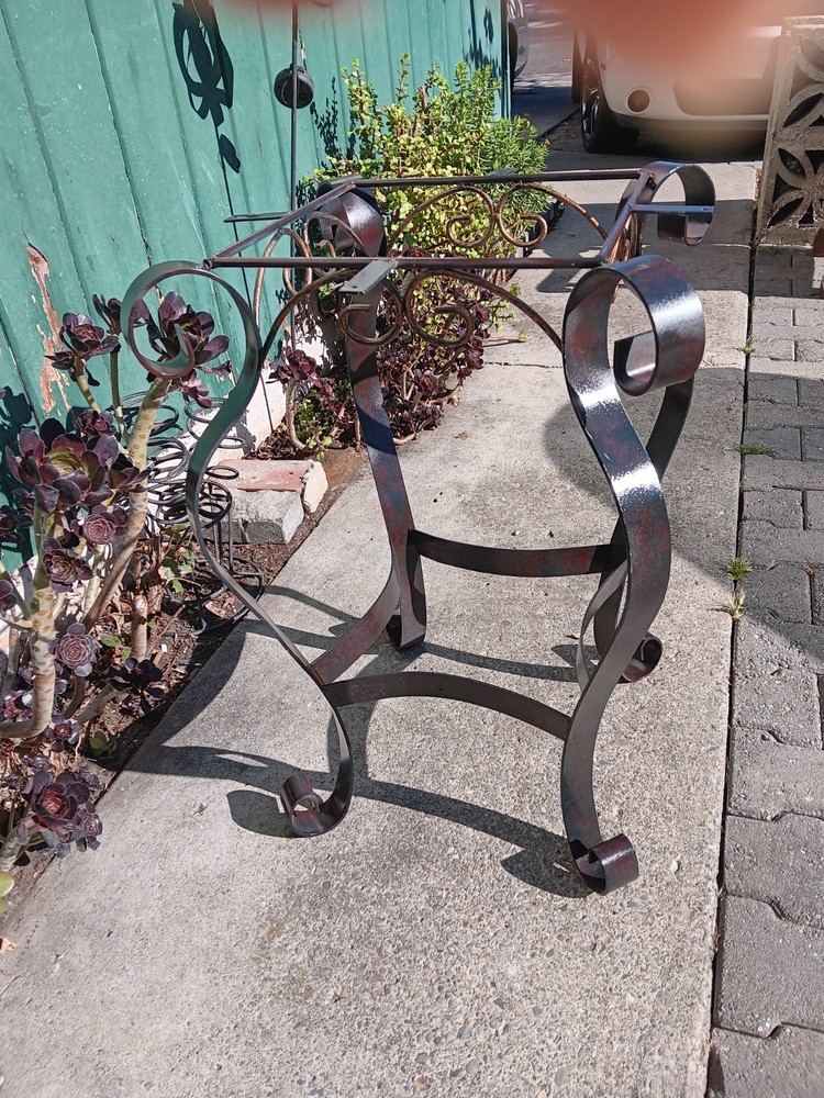 cast iron outdoor table base vintage