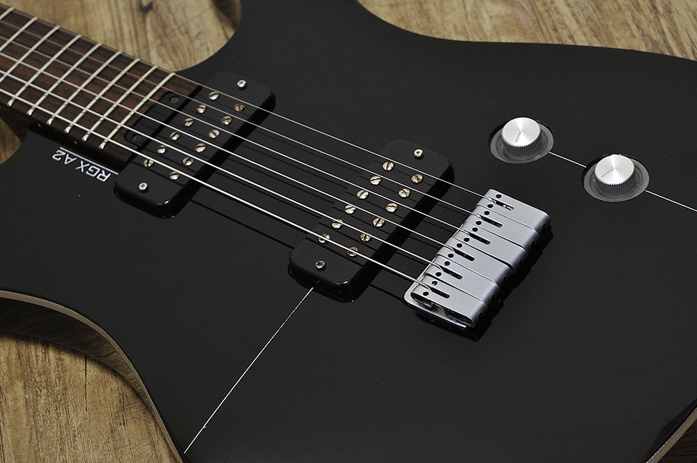 YAMAHA RGX A2
