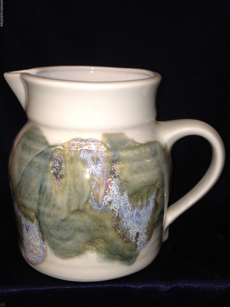 KRAVEC STUDIOS NAPLES FLORIDA 1 QUART PITCHER FLOW GLAZE OFF WHITE