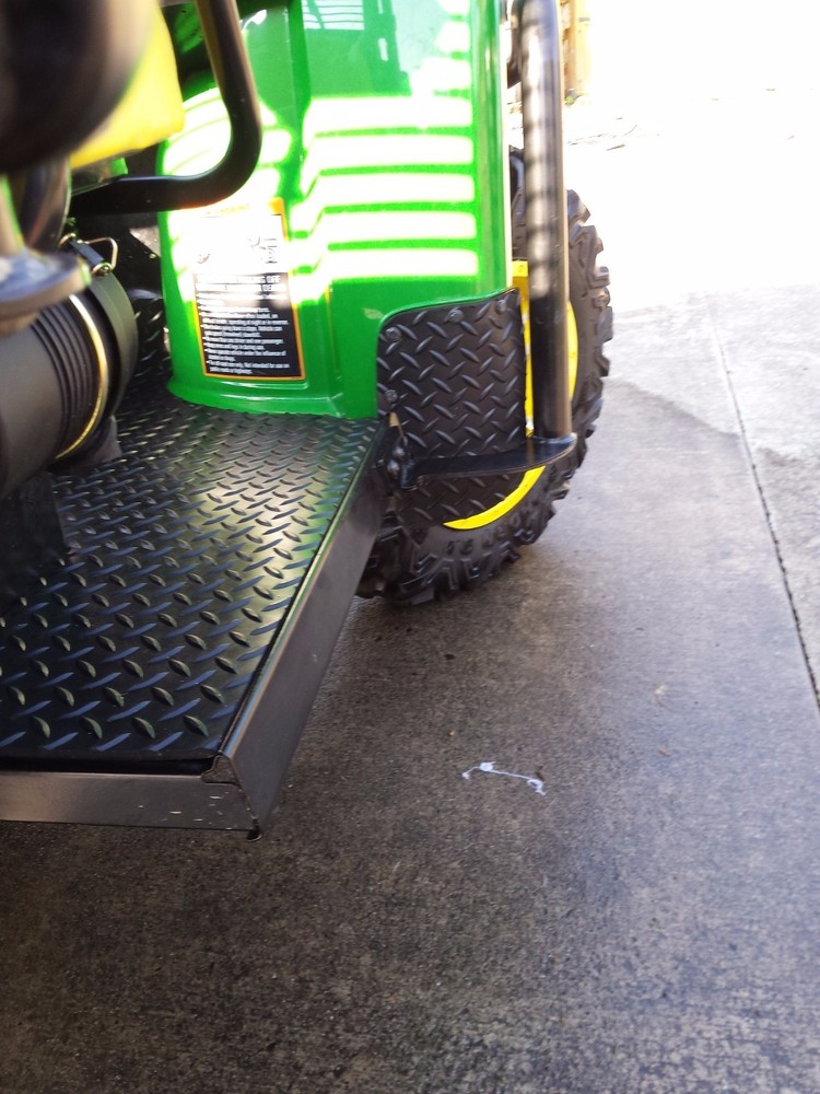 FRONT GATOR MUD GUARDS,  FOR JOHN DEERE GATOR 825, 625 - DIAMOND PATTERN