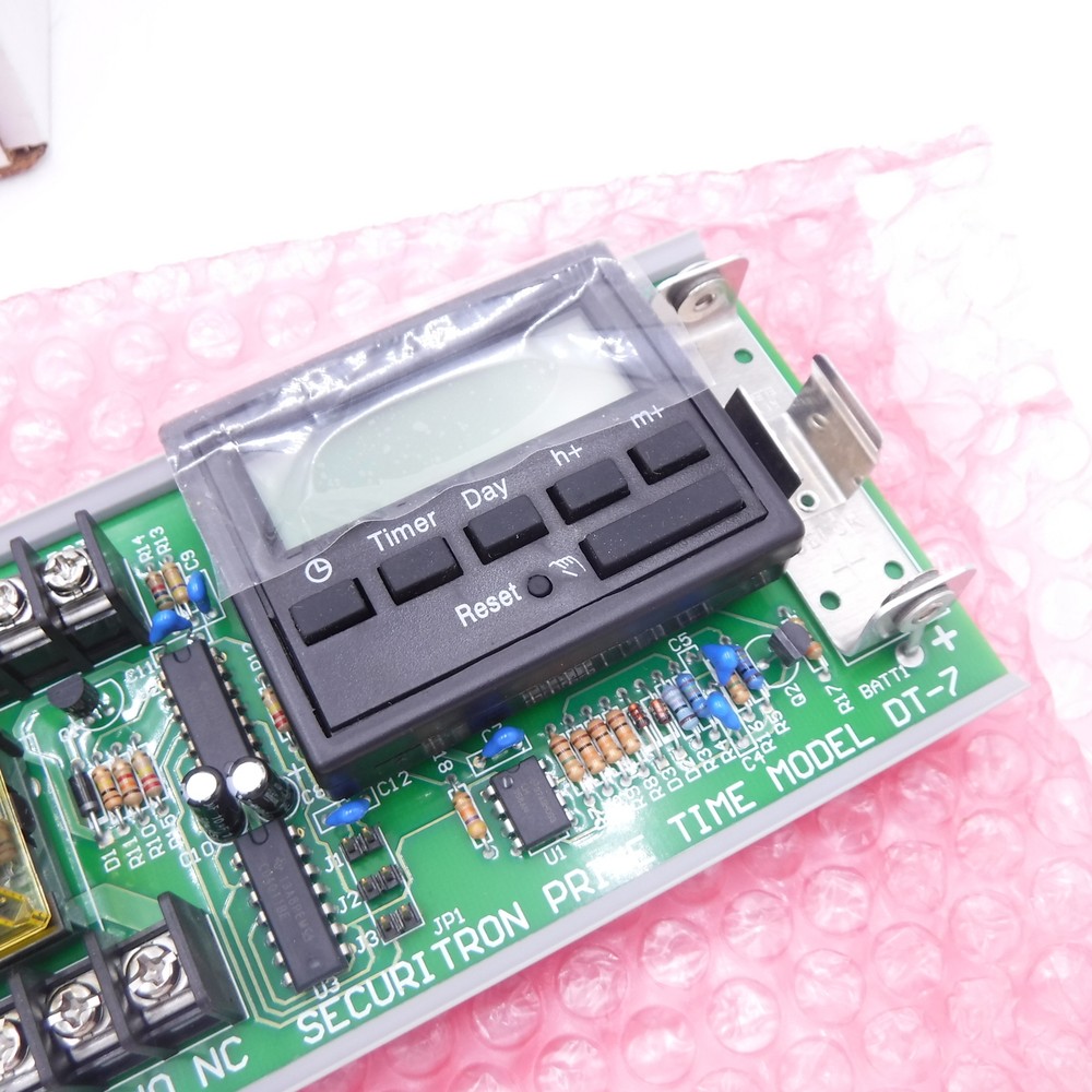 Securitron Digital Prime Time Seven Day Timer DT-7 Recuritron